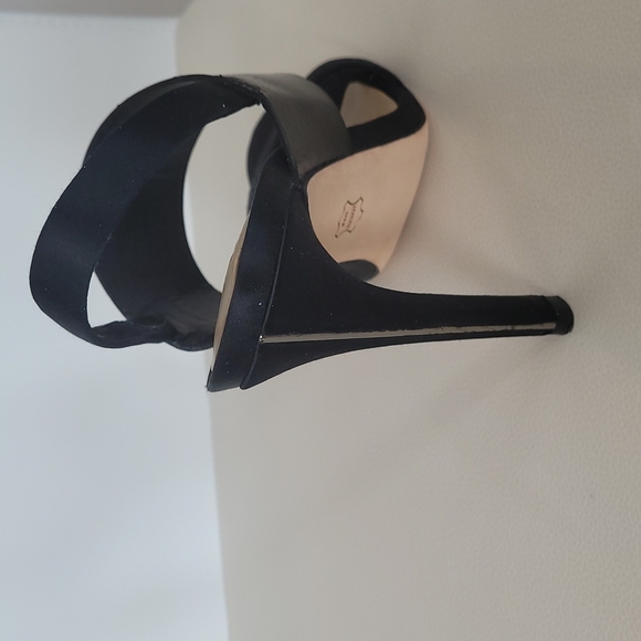 BCBG Maxazria Black Slingbacks  Size 7.5 (fits a size 8) - Picture 2 of 6